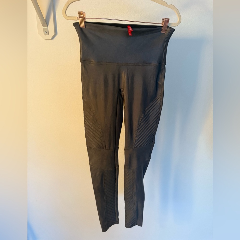 Spanx Moto Leggings L Black Silver Faux Leather
